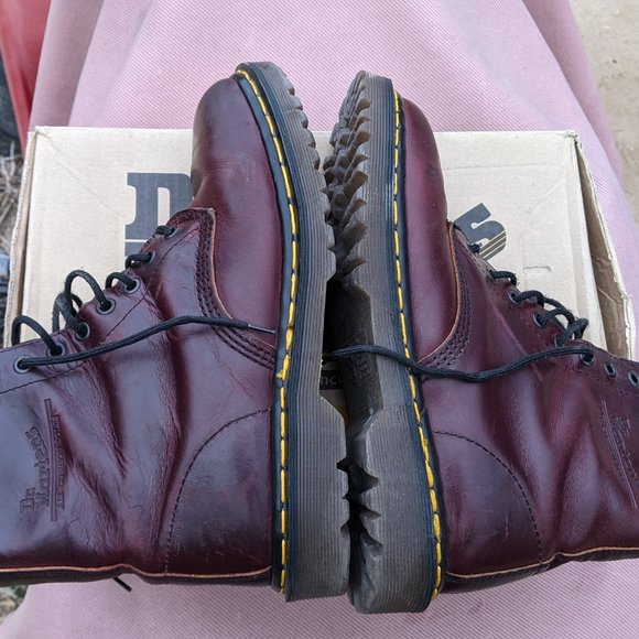Vintage Dr Martens boots size US 9 burgundy - Picture 5 of 9